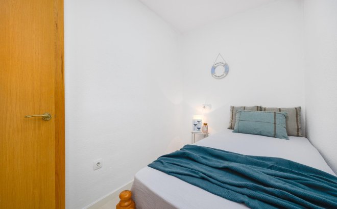 Herverkoop - Appartement -
Torrevieja - Cabo Cervera