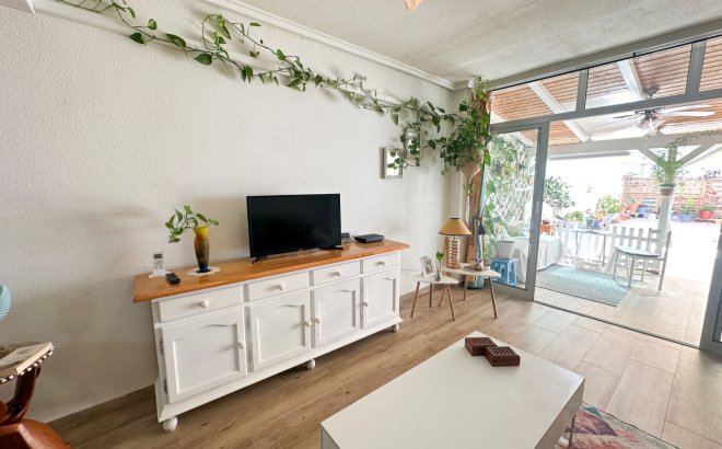 Revente - Appartement -
Torrevieja - Costa Blanca