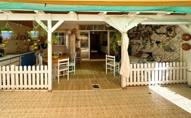 Revente - Appartement -
Torrevieja - Costa Blanca