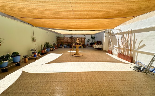 Revente - Appartement -
Torrevieja - Costa Blanca