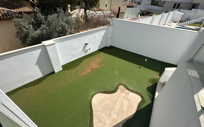 Revente - Villa -
Orihuela Costa - Costa Blanca