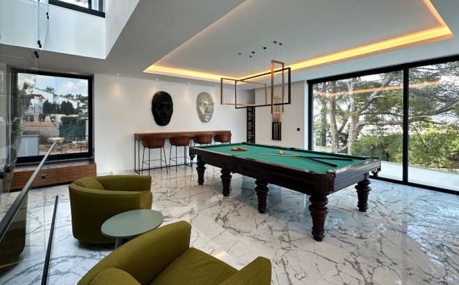 Revente - Villa -
Orihuela Costa - Costa Blanca