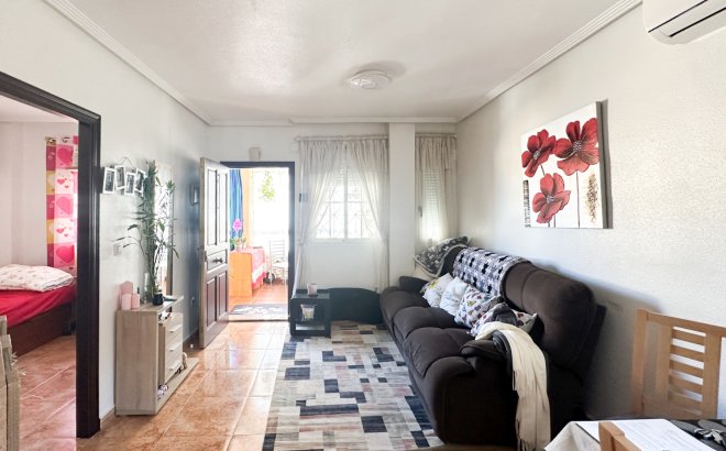 Resale - Apartment -
Torrevieja - Costa Blanca