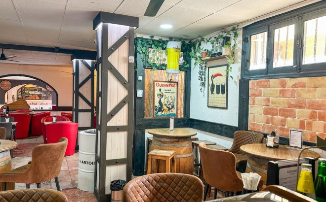 Resale - Commercial -
Torrevieja - Costa Blanca