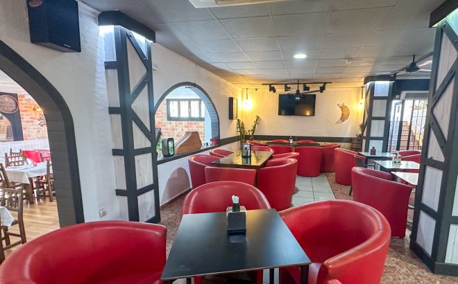 Resale - Commercial -
Torrevieja - Costa Blanca