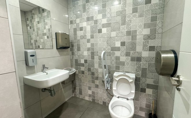 Resale - Commercial -
Torrevieja - Costa Blanca