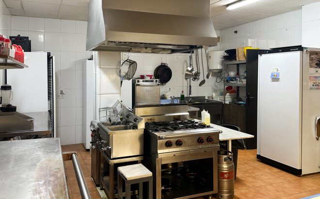 Resale - Commercial -
Torrevieja - Costa Blanca