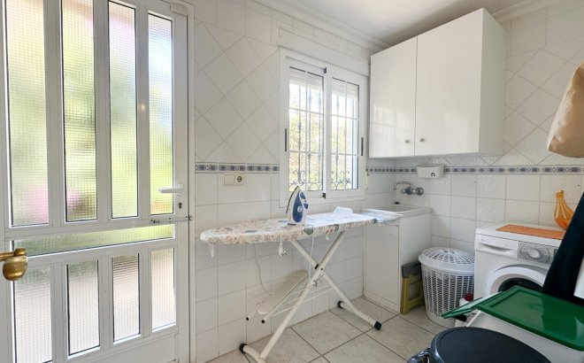 Revente - Villa -
La Mata - Costa Blanca