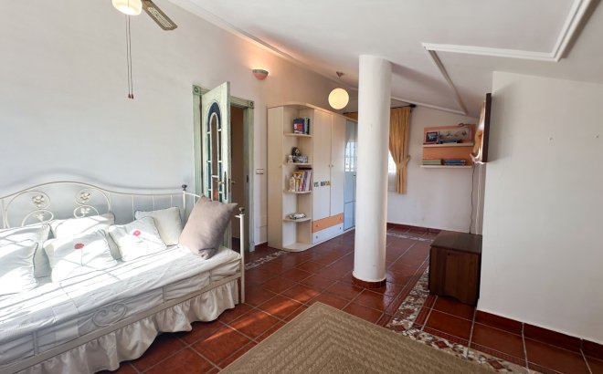 Revente - Villa -
La Mata - Costa Blanca