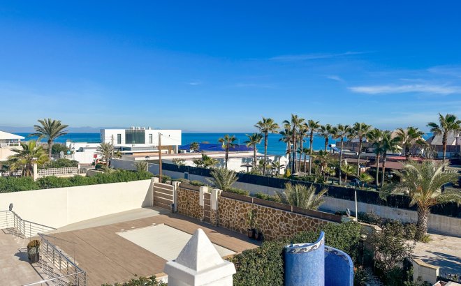 Revente - Villa -
La Mata - Costa Blanca
