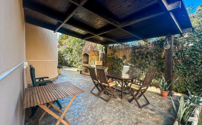 Revente - Villa -
La Mata - Costa Blanca