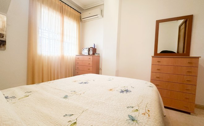 Resale - Apartment -
Orihuela Costa - Costa Blanca