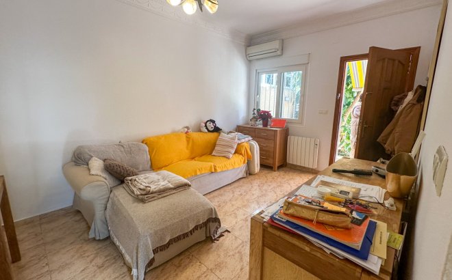 Resale - Town House -
Torrevieja - Costa Blanca