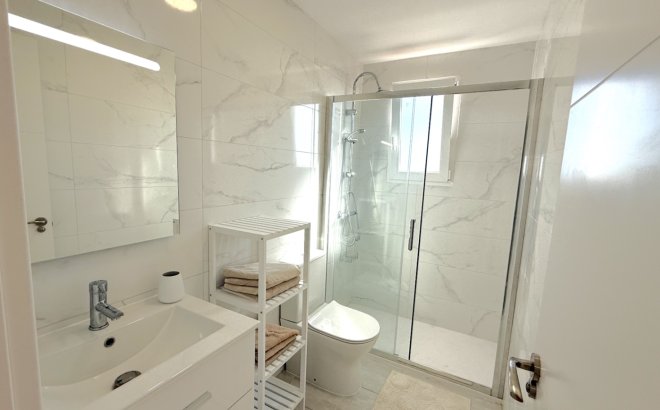 Herverkoop - Penthouse -
Torrevieja - Costa Blanca