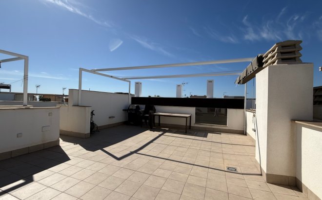 Revente - Penthouse -
Pilar de la Horadada - Costa Blanca