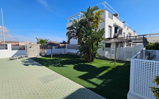 Revente - Penthouse -
Pilar de la Horadada - Costa Blanca