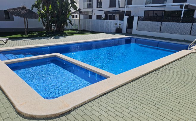 Revente - Penthouse -
Pilar de la Horadada - Costa Blanca