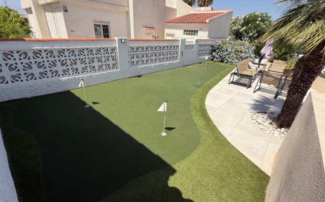 Revente - Villa -
Torrevieja - Costa Blanca