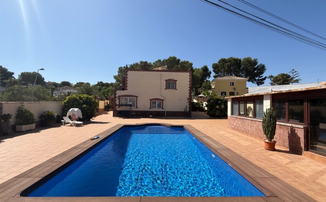 Revente - Villa -
Torrevieja - Costa Blanca