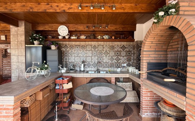 Revente - Villa -
Torrevieja - Costa Blanca