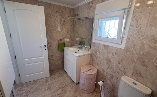 Revente - Villa -
Torrevieja - Costa Blanca