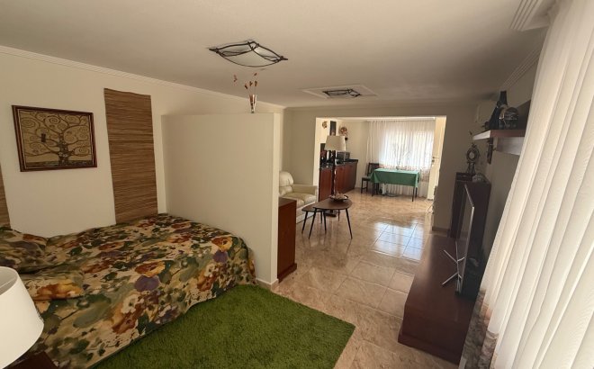 Revente - Villa -
Torrevieja - Costa Blanca