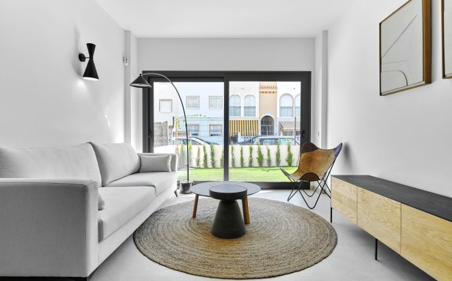 Revente - Town House -
Torrevieja - Costa Blanca