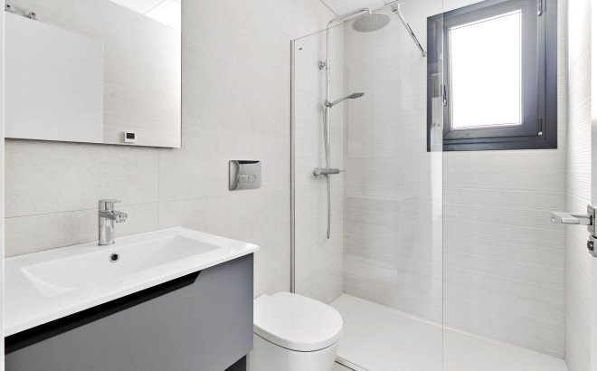 Revente - Town House -
Torrevieja - Costa Blanca