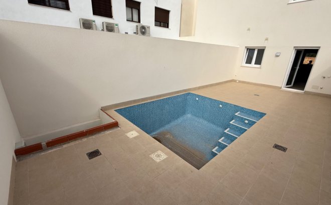 Revente - Dúplex -
Pilar de la Horadada - Costa Blanca