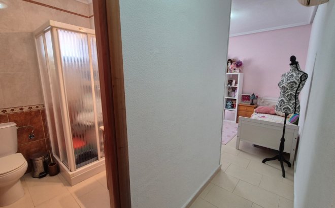 Revente - Villa -
Torrevieja - Costa Blanca