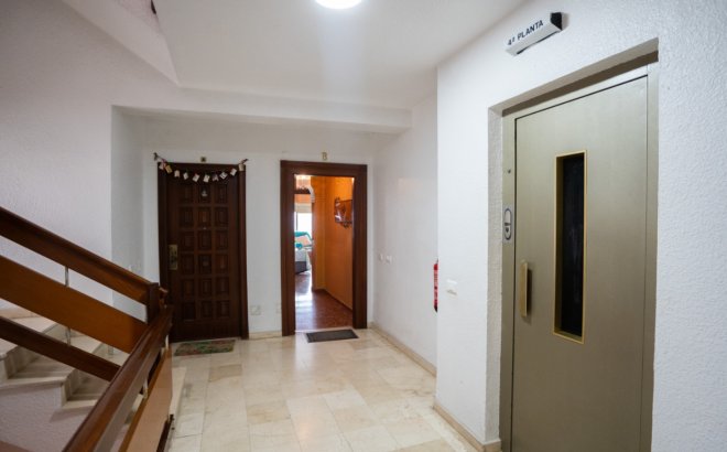 Herverkoop - Appartement -
Torrevieja - Costa Blanca