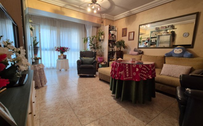 Herverkoop - Appartement -
Torrevieja - Costa Blanca