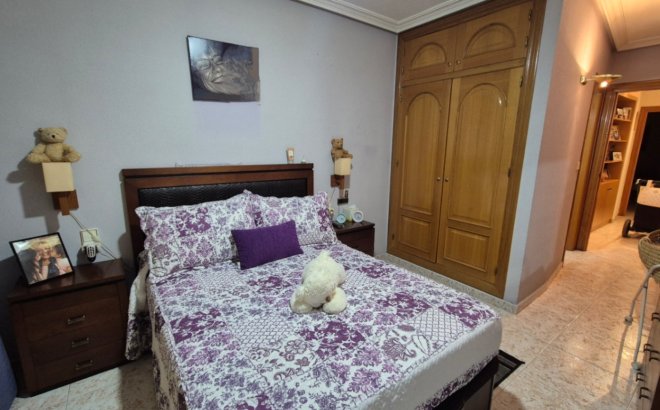 Herverkoop - Appartement -
Torrevieja - Costa Blanca