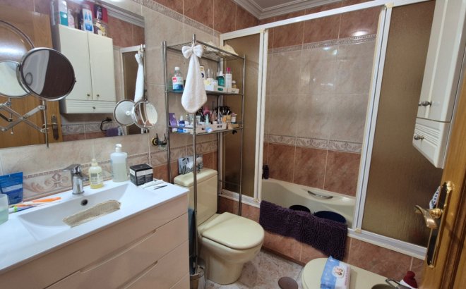 Herverkoop - Appartement -
Torrevieja - Costa Blanca