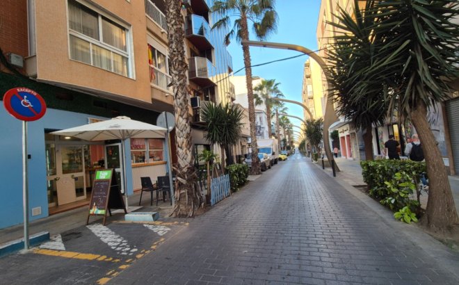 Herverkoop - Appartement -
Torrevieja - Costa Blanca