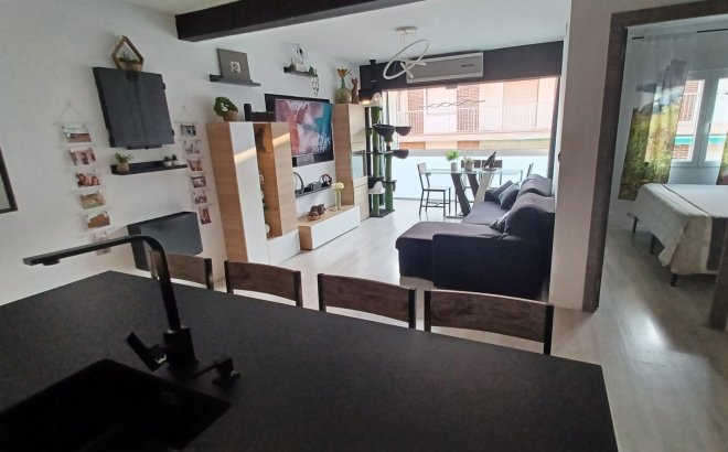 Herverkoop - Appartement -
Torre de la Horadada - Costa Blanca