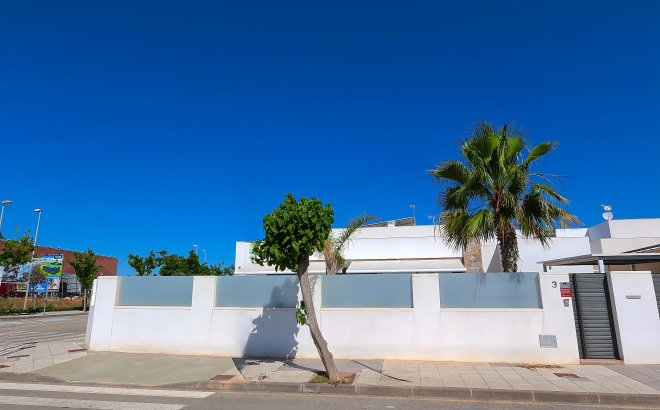 Revente - Villa -
Pilar de la Horadada - Costa Blanca
