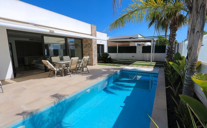 Revente - Villa -
Pilar de la Horadada - Costa Blanca