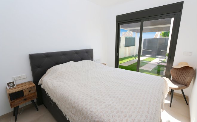 Revente - Villa -
Pilar de la Horadada - Costa Blanca