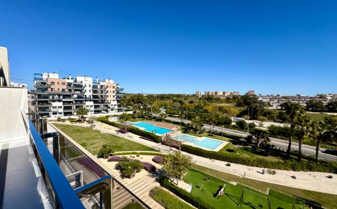 Resale - Apartment -
Pilar de la Horadada - Mil Palmeras
