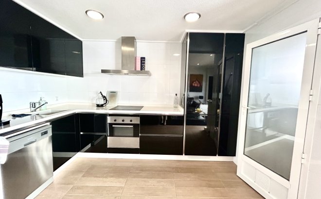 Resale - Apartment -
Campoamor - Costa Blanca