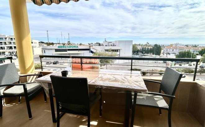 Resale - Apartment -
Campoamor - Costa Blanca