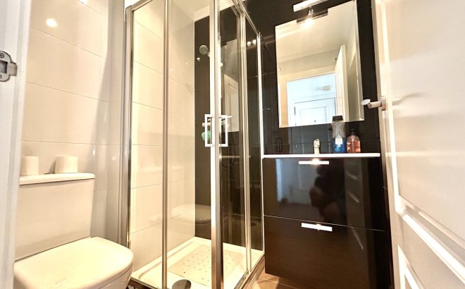 Resale - Apartment -
Campoamor - Costa Blanca