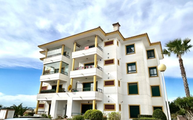 Resale - Apartment -
Campoamor - Costa Blanca