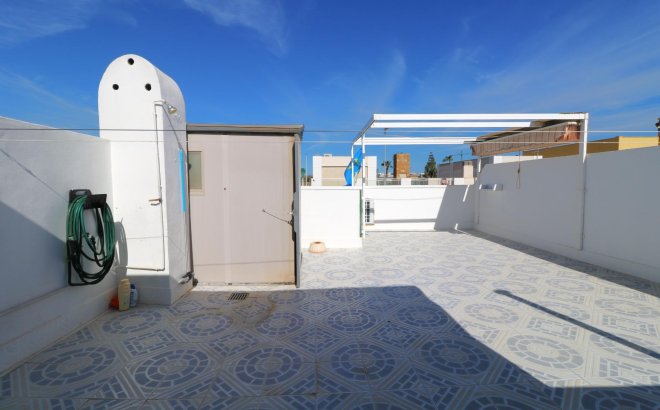 Herverkoop - Bungalow -
Torrevieja - El Limonar