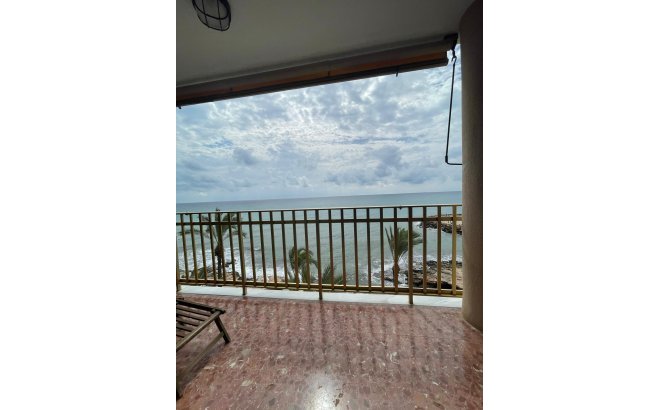 Revente - Appartement -
Torrevieja - Las Piscinas Naturales