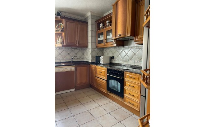 Revente - Appartement -
Torrevieja - Las Piscinas Naturales