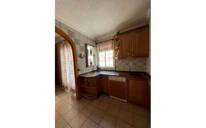 Revente - Appartement -
Torrevieja - Las Piscinas Naturales