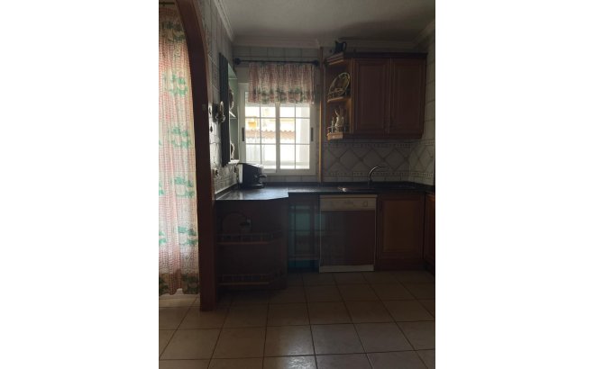 Revente - Appartement -
Torrevieja - Las Piscinas Naturales