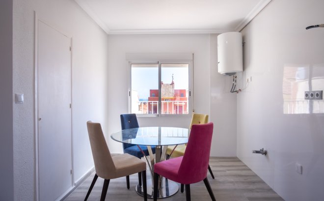 Revente - Appartement -
Pilar de la Horadada - Costa Blanca